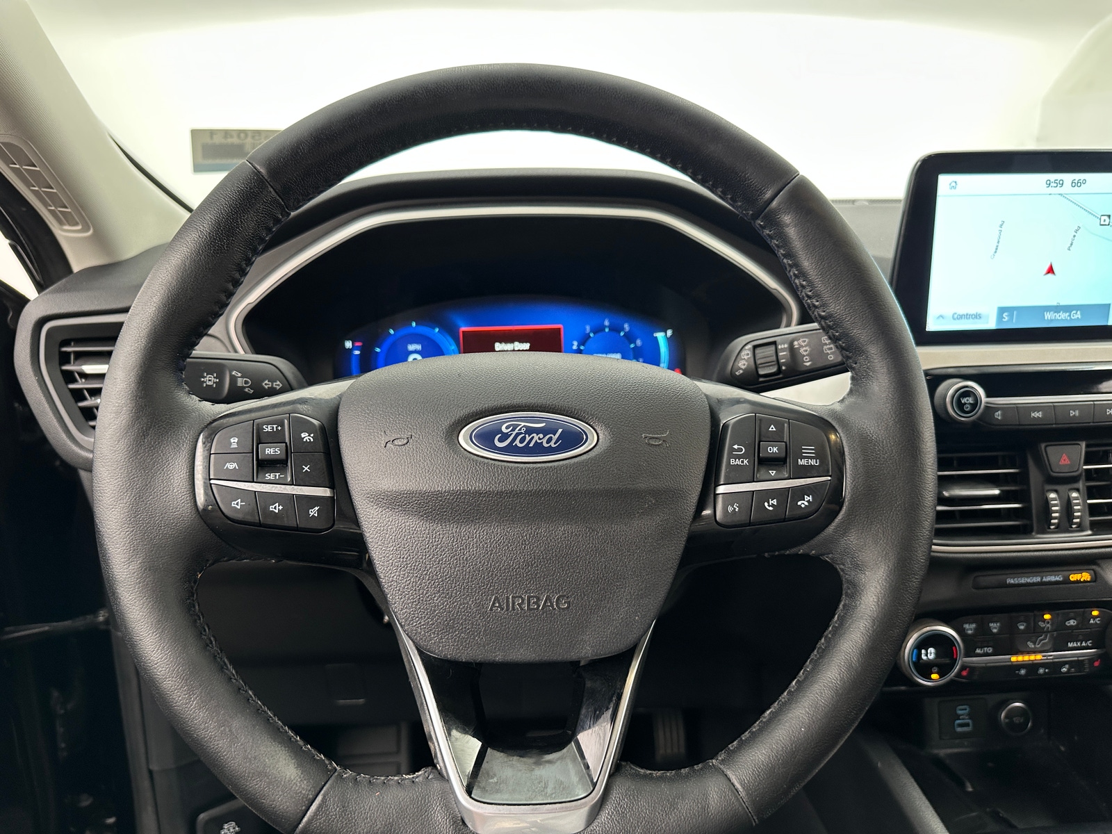 Thumbnail: 2021 Ford Escape - 4