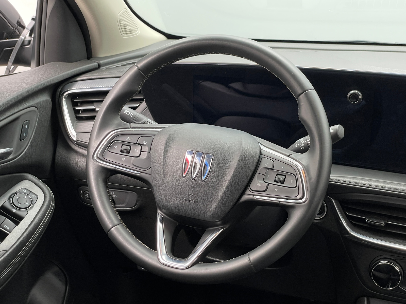 Thumbnail: 2025 Buick Encore GX - 4