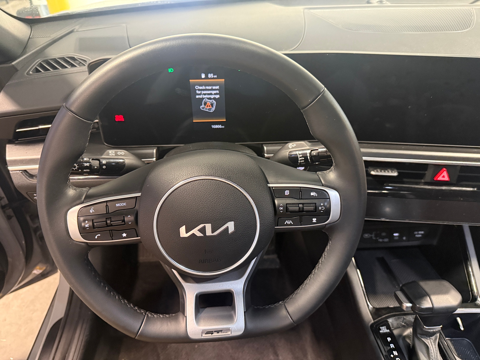 Thumbnail: 2025 Kia K5 - 4