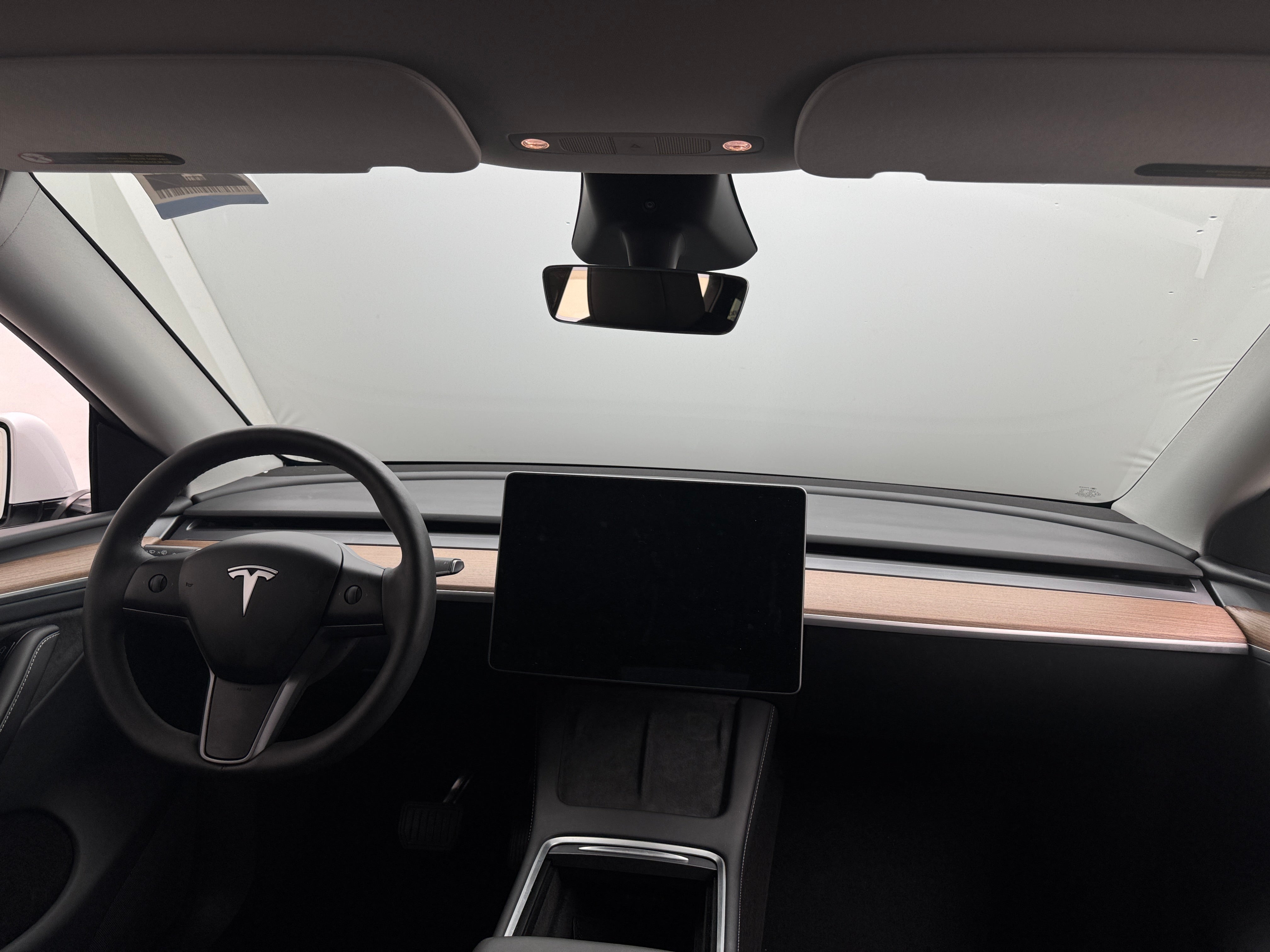 Used 2024 Tesla Model Y Long Range with VIN 7SAYGDEE2RA244919 for sale in Auburn, WA