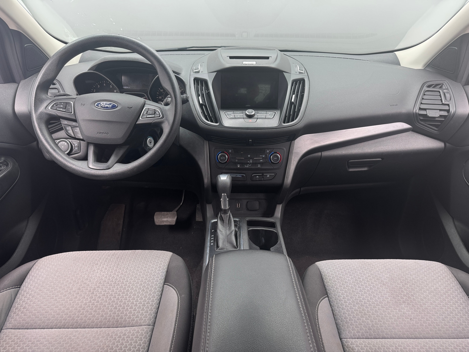 Thumbnail: 2017 Ford Escape - 3