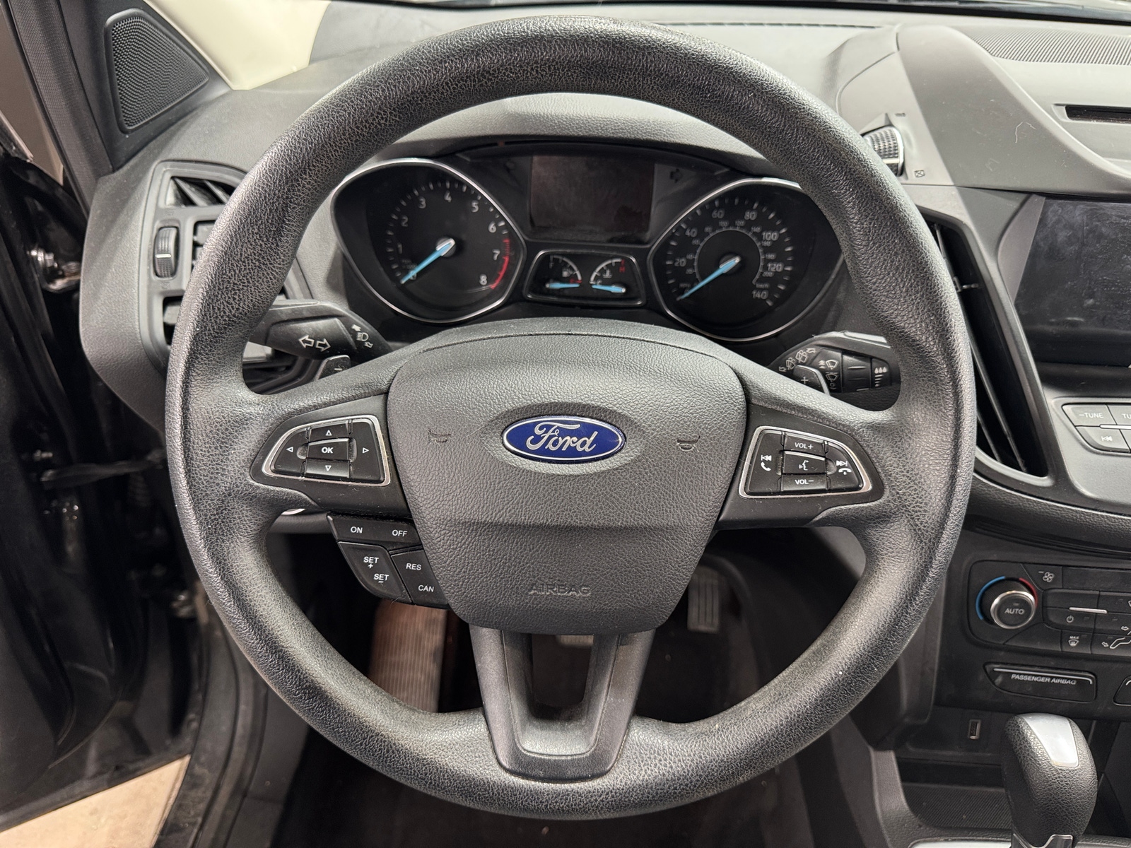 Thumbnail: 2017 Ford Escape - 5