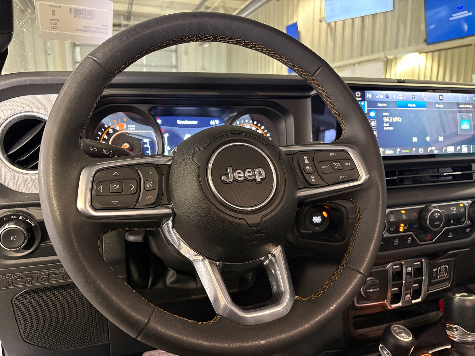 Thumbnail: 2025 Jeep Wrangler - 5