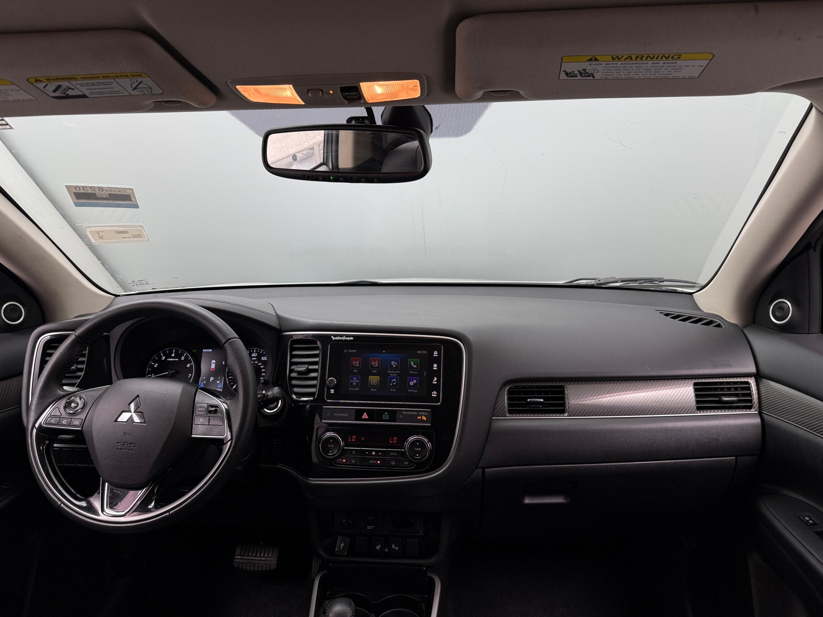 Thumbnail: 2019 Mitsubishi Outlander - 2
