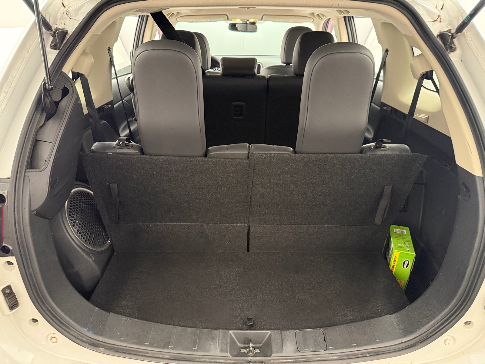 Thumbnail: 2019 Mitsubishi Outlander - 6
