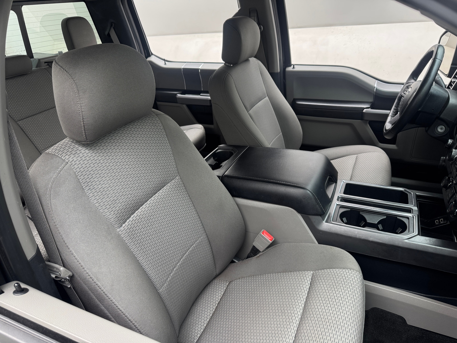 Thumbnail: 2019 Ford Econoline - 2