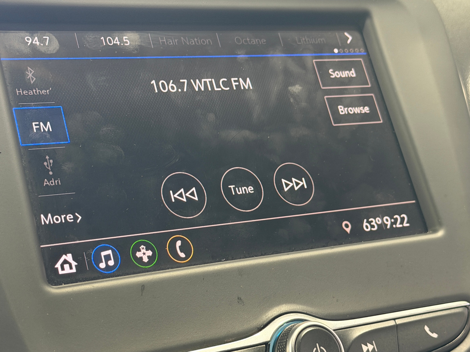 Thumbnail: 2020 Chevrolet Equinox - 4