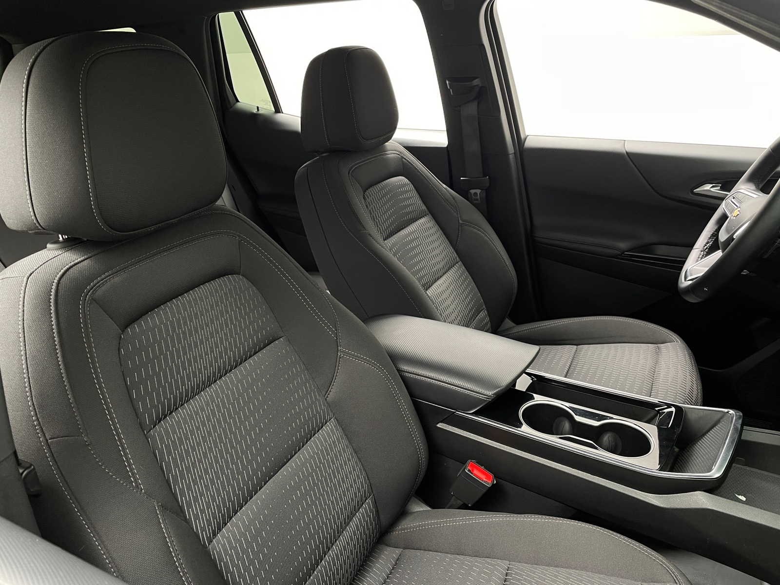 Thumbnail: 2025 Chevrolet Equinox - 2