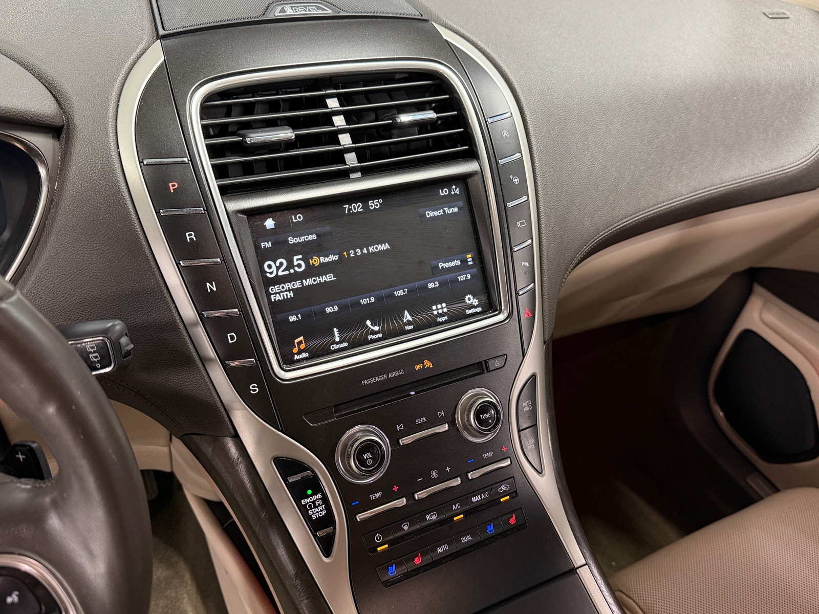 Thumbnail: 2019 Lincoln Nautilus - 3