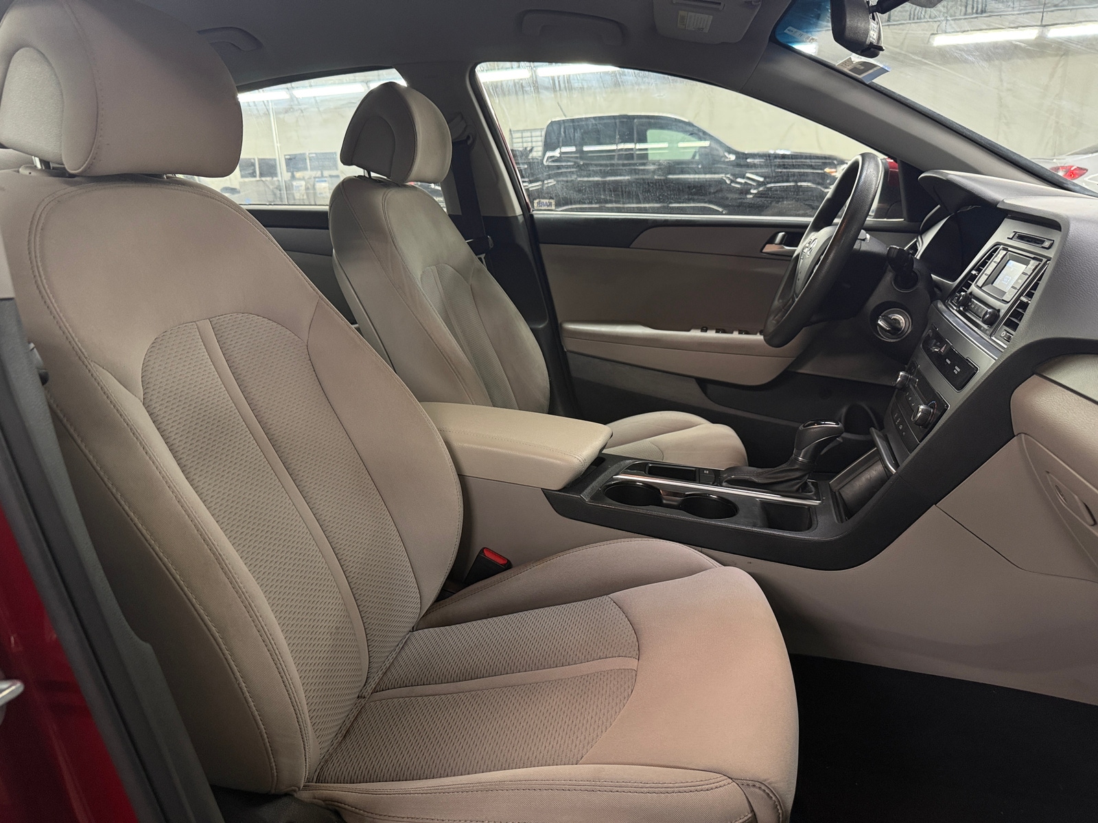 Thumbnail: 2015 Hyundai Sonata - 2