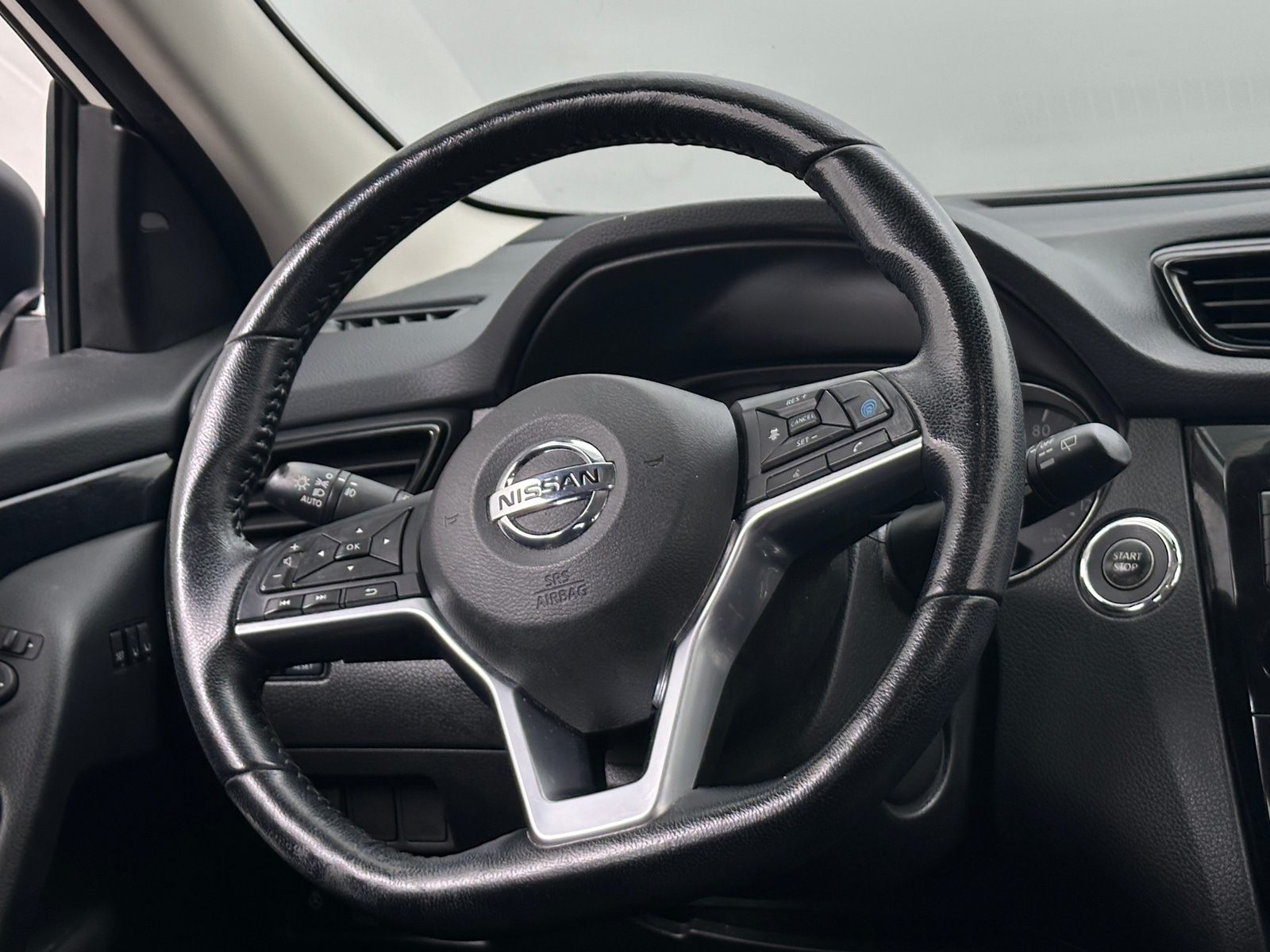 Thumbnail: 2022 Nissan Rogue Sport - 5