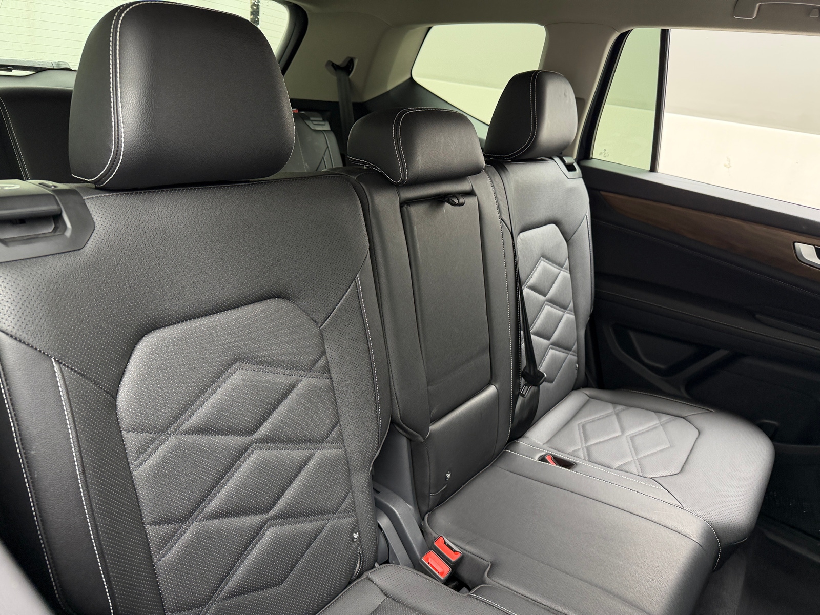 Thumbnail: 2026 Volkswagen Atlas - 5