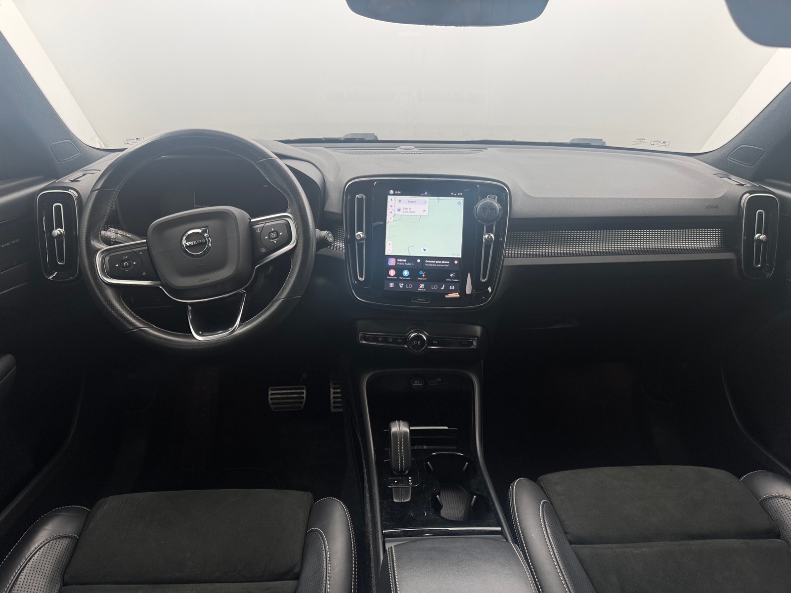 Thumbnail: 2021 Volvo XC40 - 2