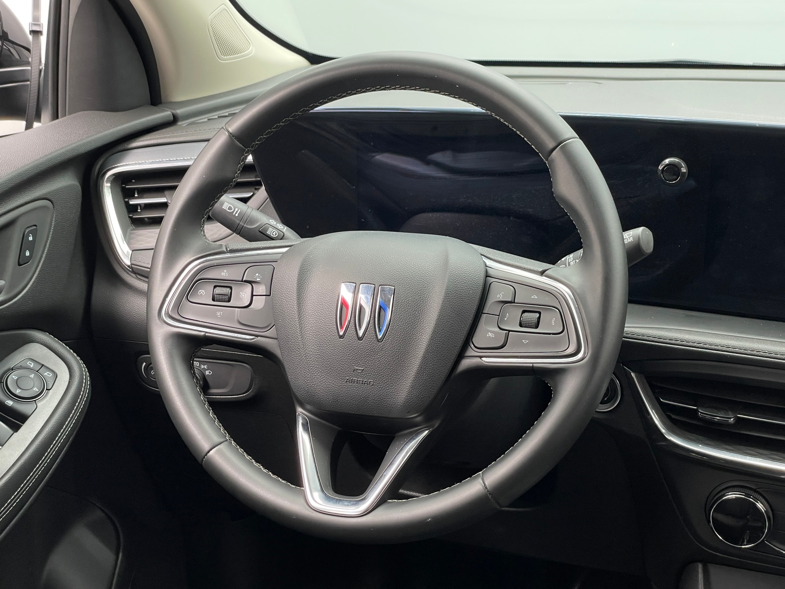 Thumbnail: 2025 Buick Encore GX - 4