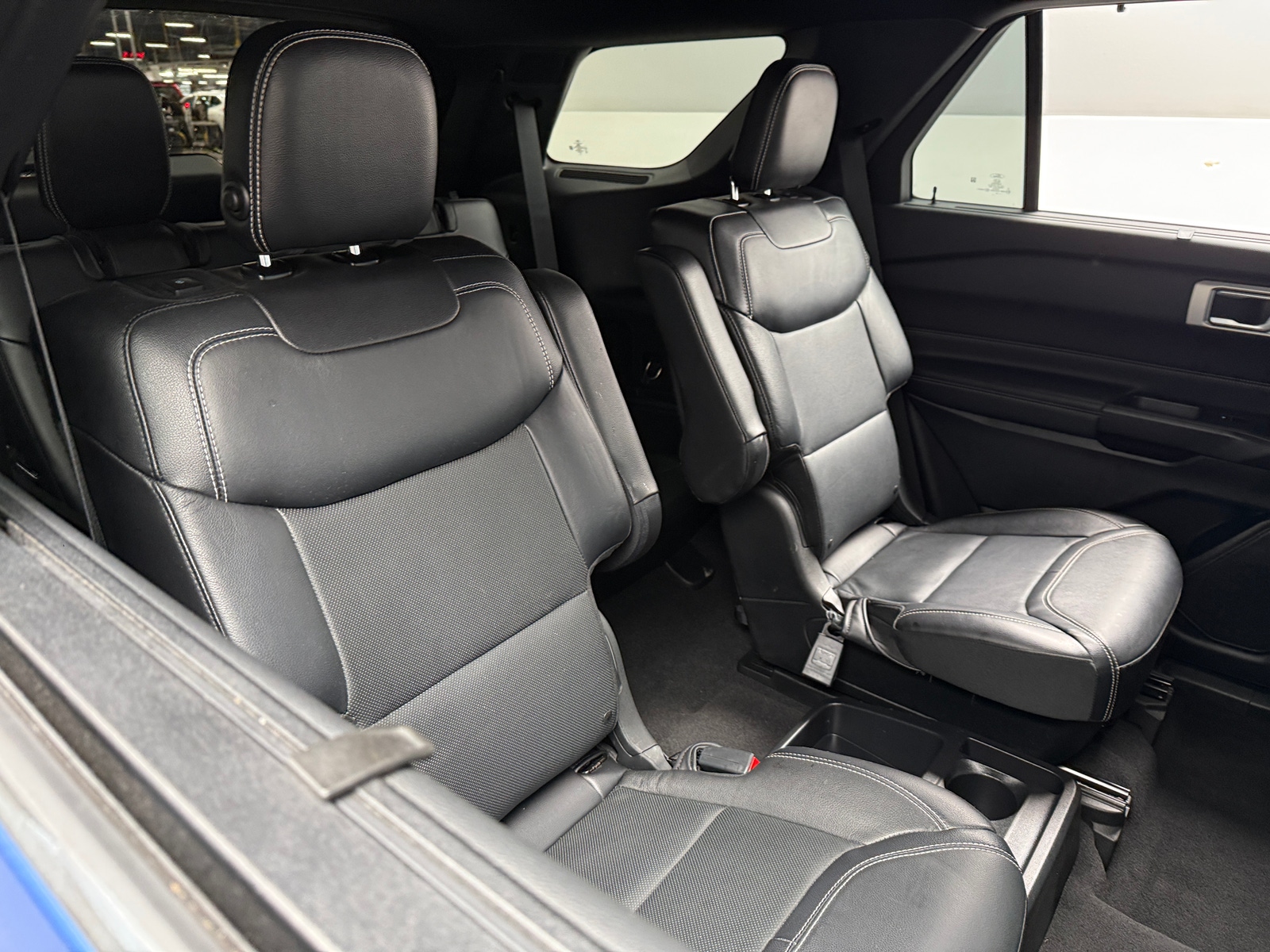 Thumbnail: 2020 Ford Explorer - 5