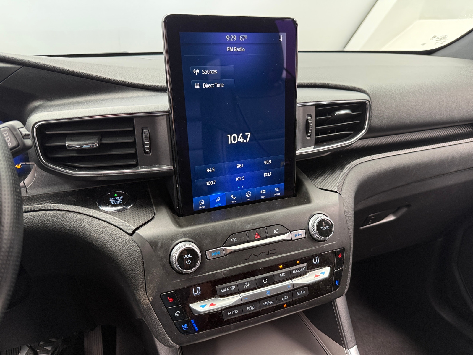 Thumbnail: 2020 Ford Explorer - 3