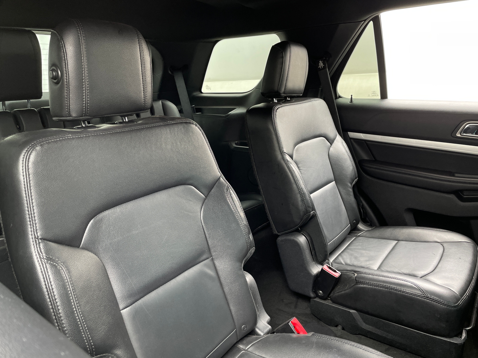 Thumbnail: 2017 Ford Explorer - 6