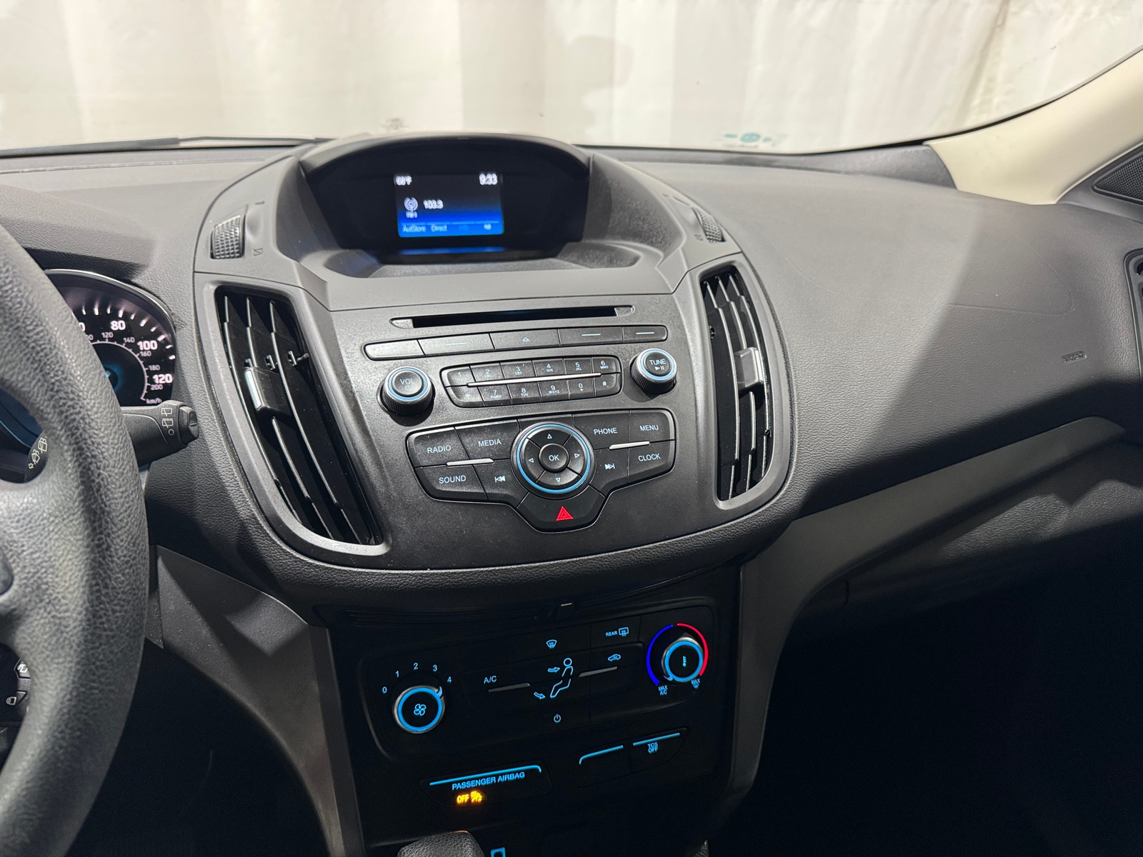 Thumbnail: 2018 Ford Escape - 4
