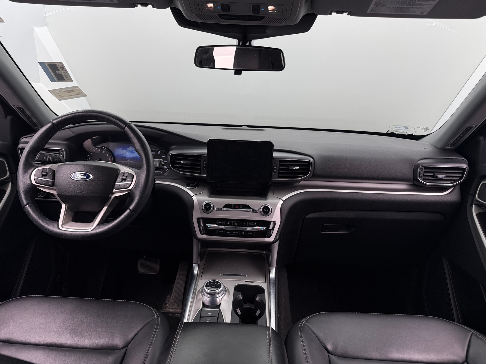 Thumbnail: 2022 Ford Explorer - 2