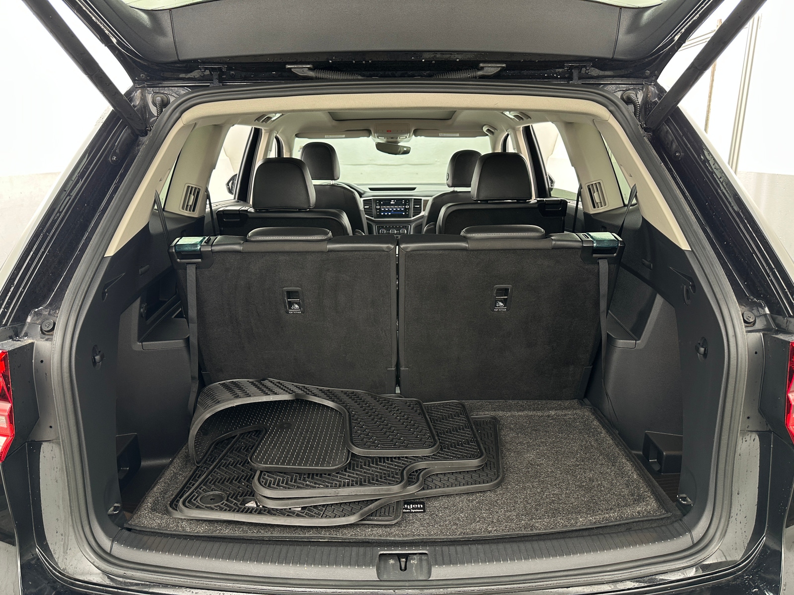 Thumbnail: 2019 Volkswagen Atlas - 6