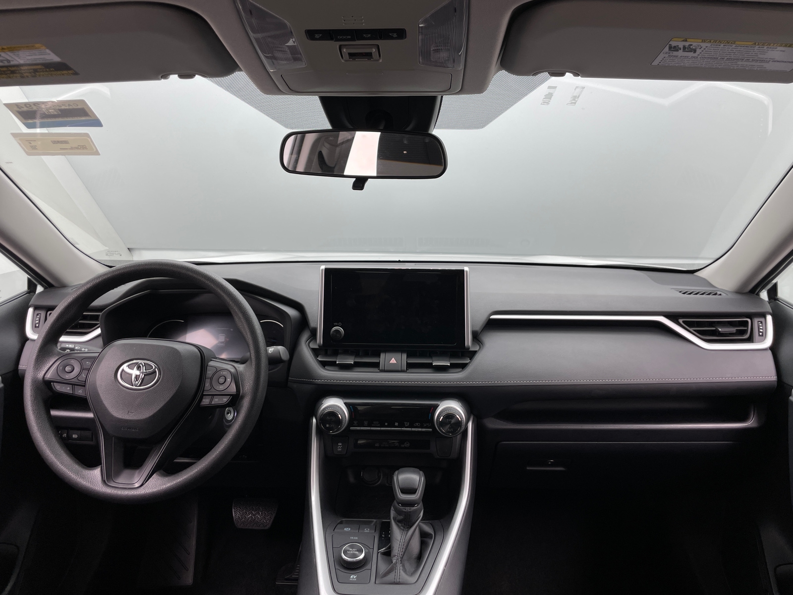 Thumbnail: 2025 Toyota RAV4 - 3
