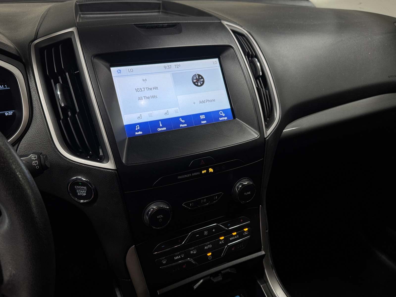 Thumbnail: 2020 Ford Edge - 3