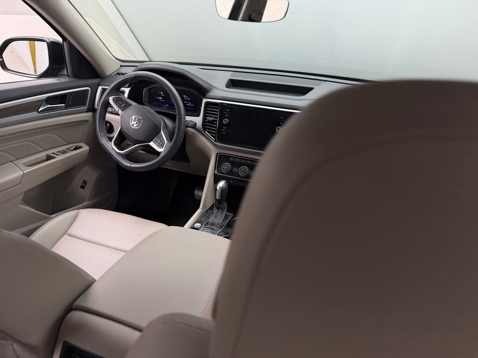 Thumbnail: 2021 Volkswagen Atlas - 2