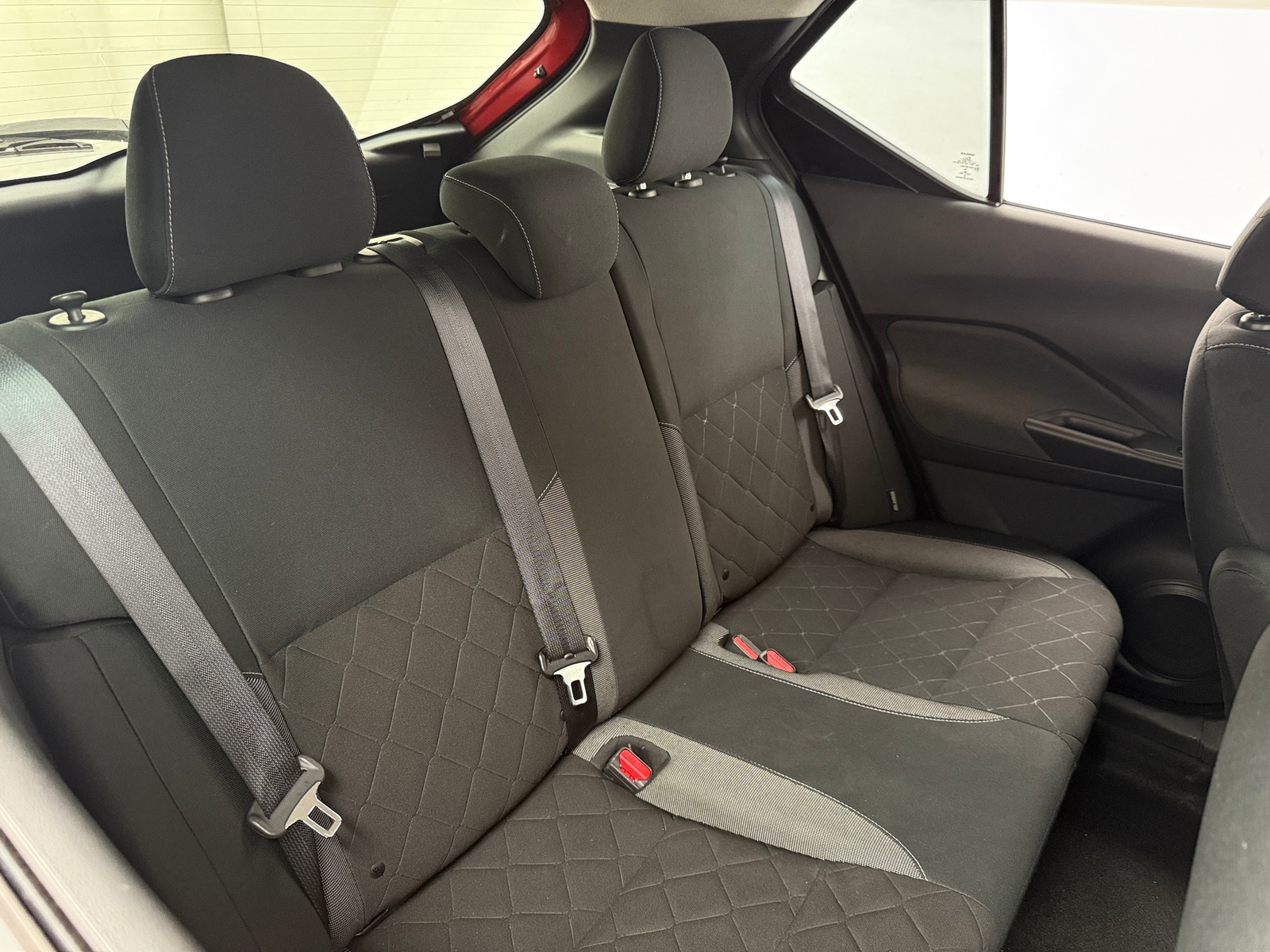 Thumbnail: 2020 Nissan Kicks - 6