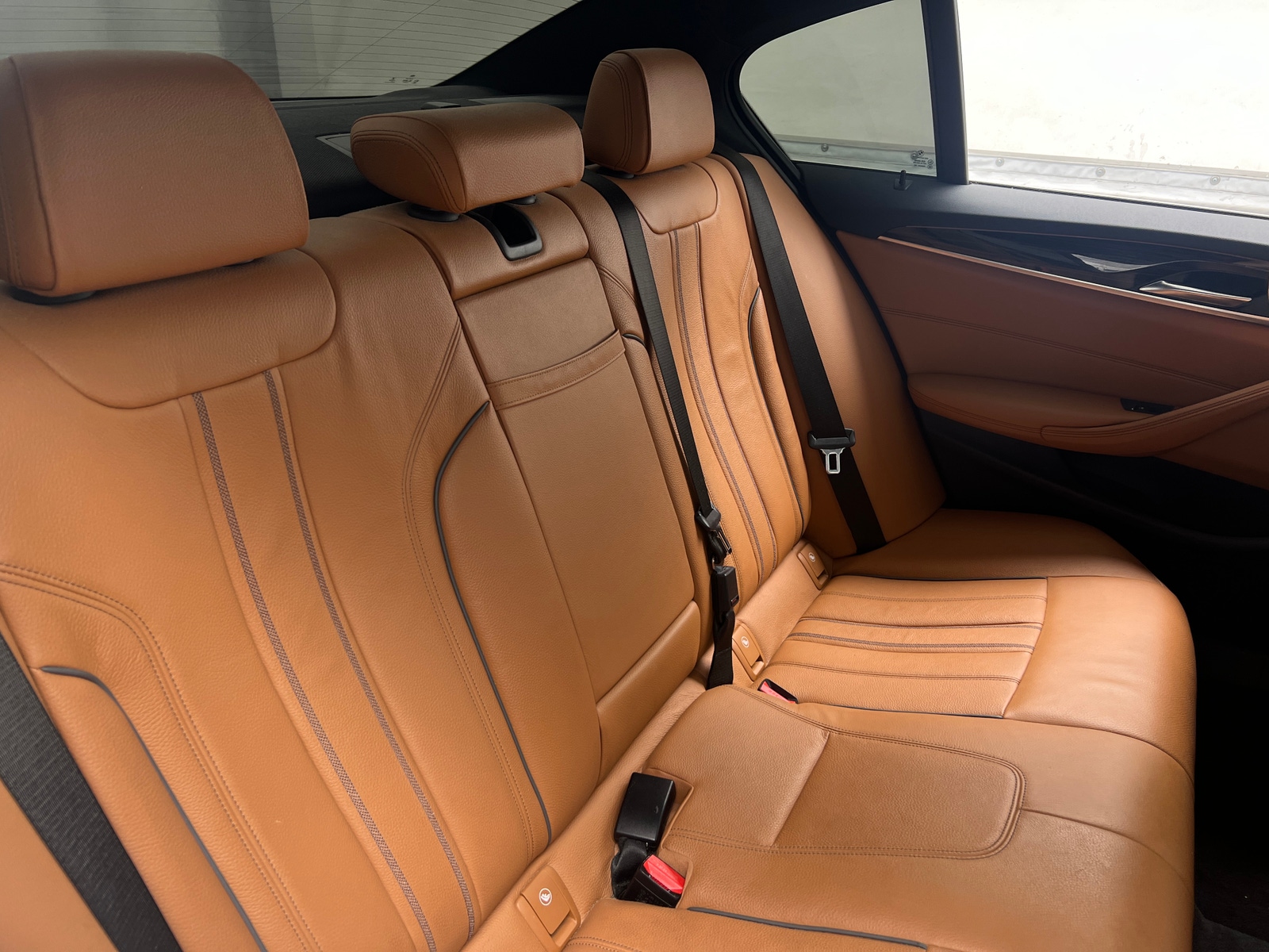 Thumbnail: 2018 BMW 5 Series - 5