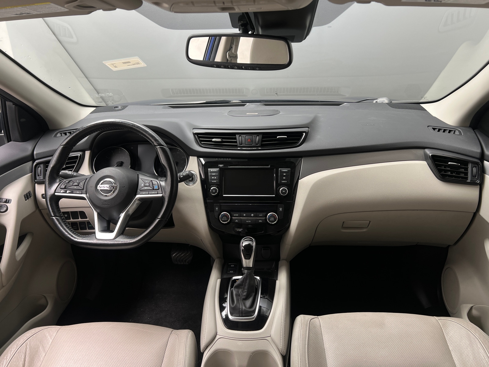 Thumbnail: 2020 Nissan Rogue Sport - 2