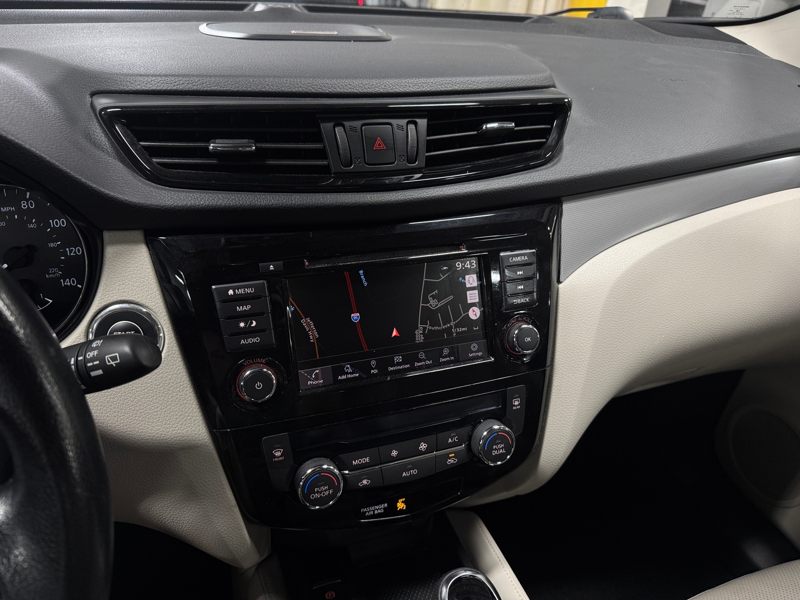 Thumbnail: 2020 Nissan Rogue Sport - 3