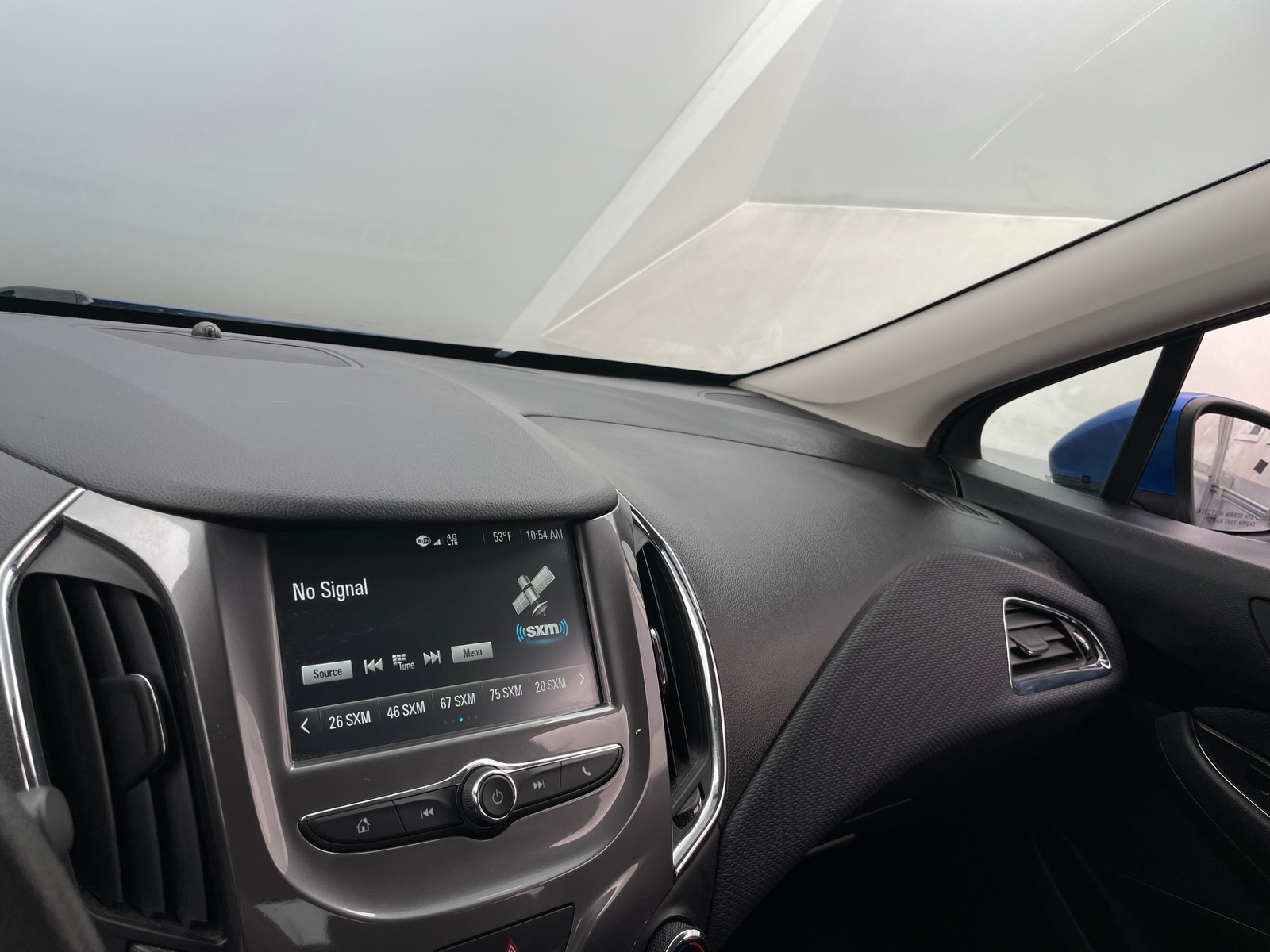 Thumbnail: 2017 Chevrolet Cruze - 4