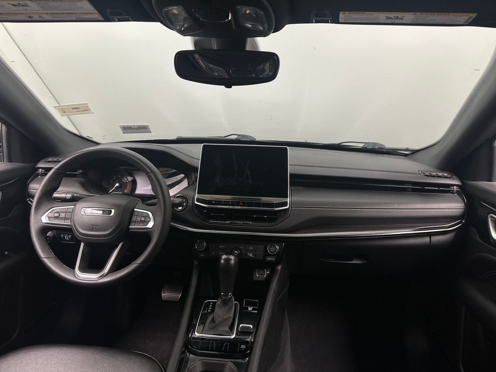 Thumbnail: 2022 Jeep Compass - 3