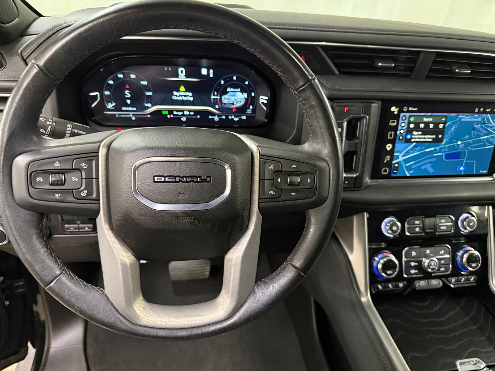 Thumbnail: 2022 GMC Yukon - 4
