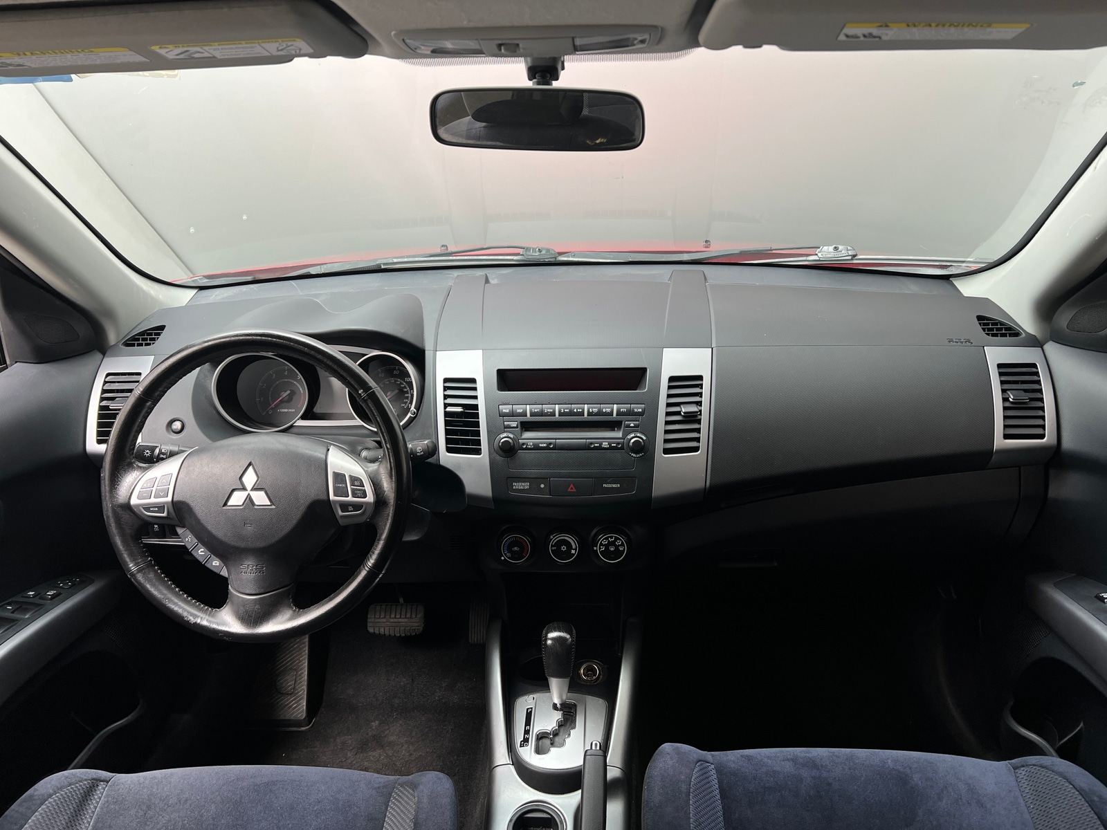 Thumbnail: 2012 Mitsubishi Outlander - 3