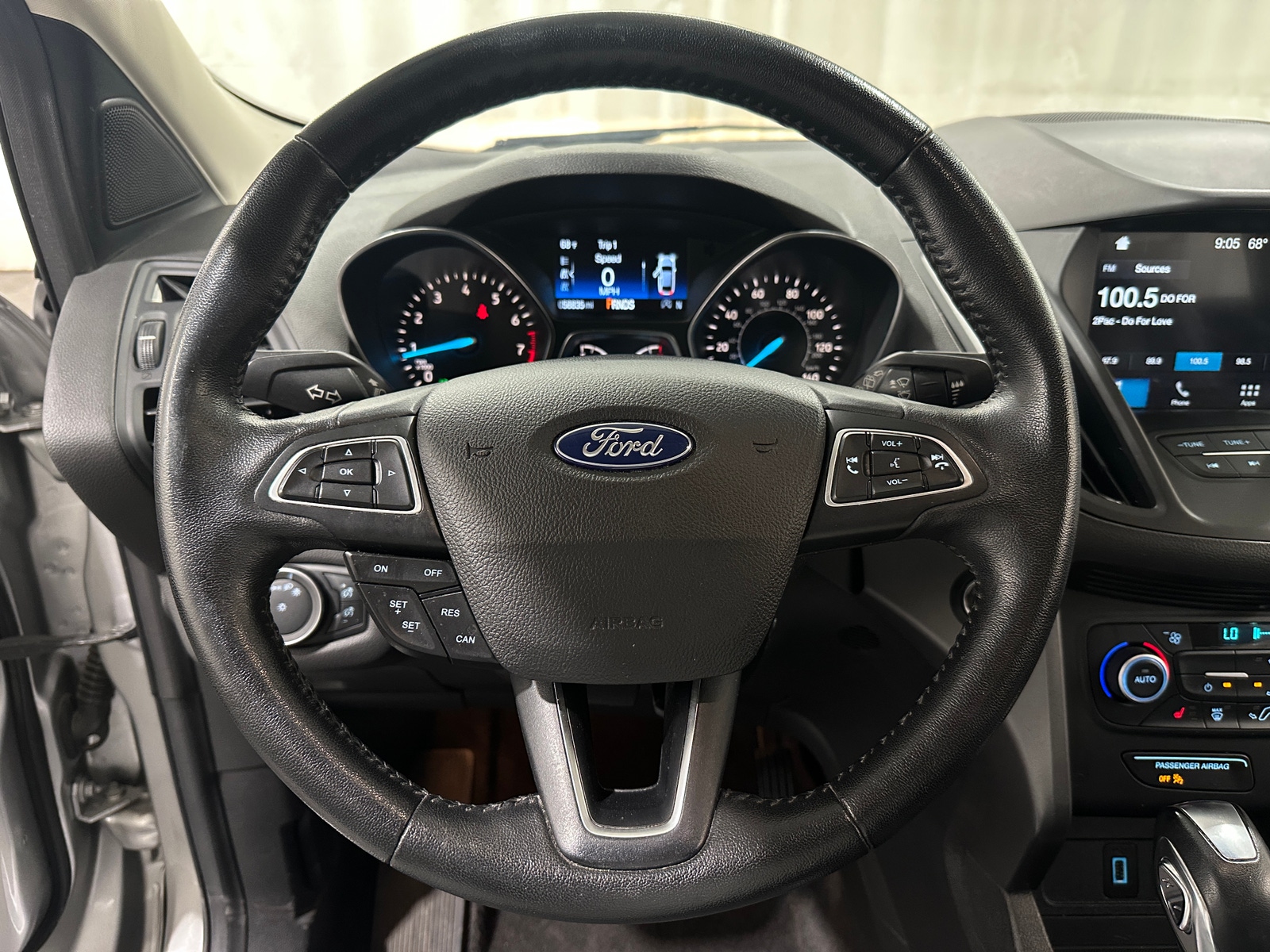 Thumbnail: 2019 Ford Escape - 4