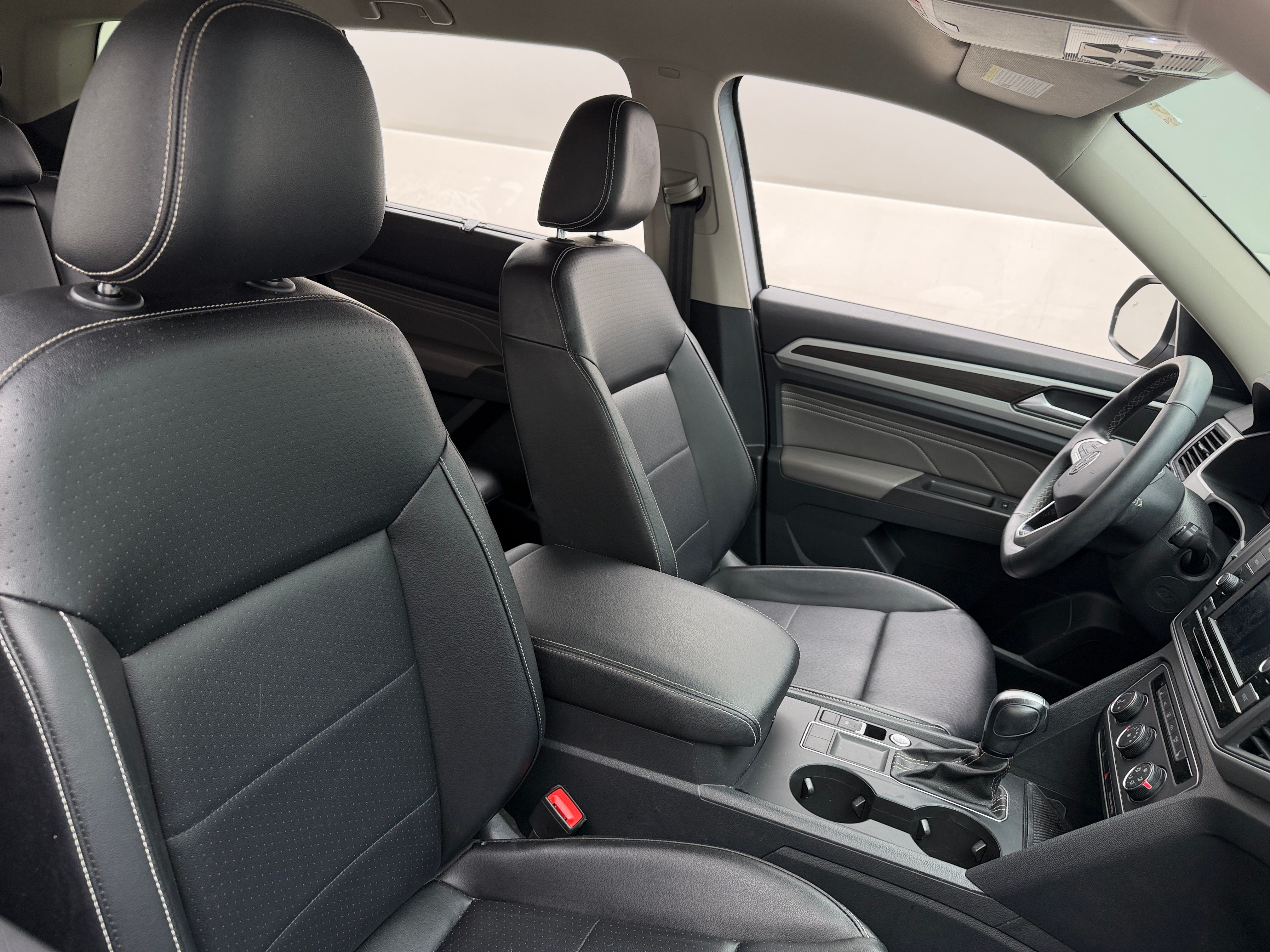 2022 Volkswagen Atlas SE