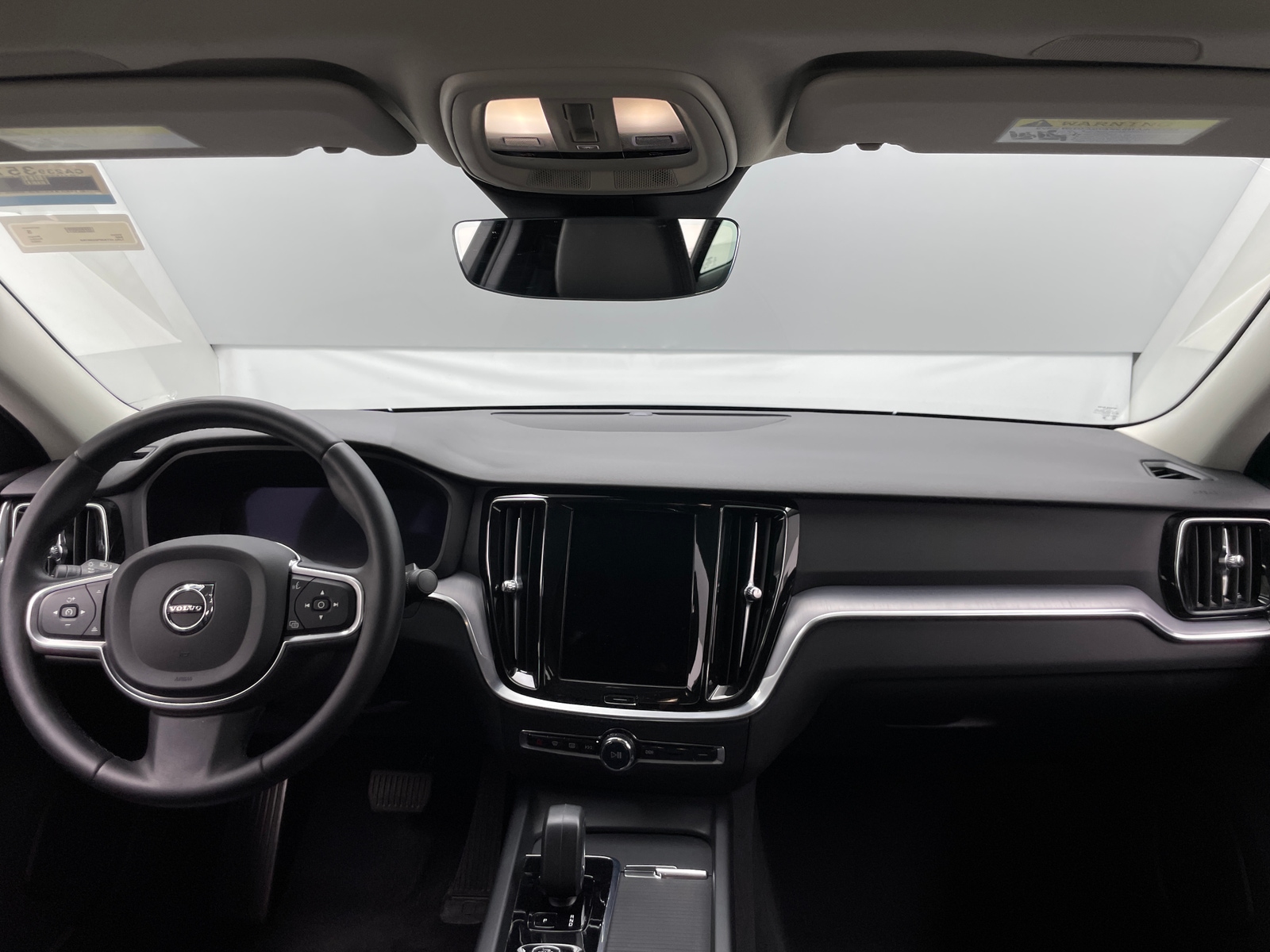 Thumbnail: 2023 Volvo S60 - 3
