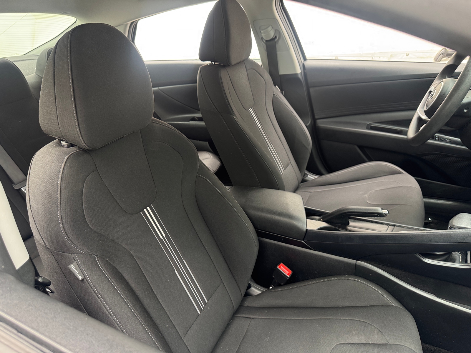 Thumbnail: 2023 Hyundai Elantra - 2