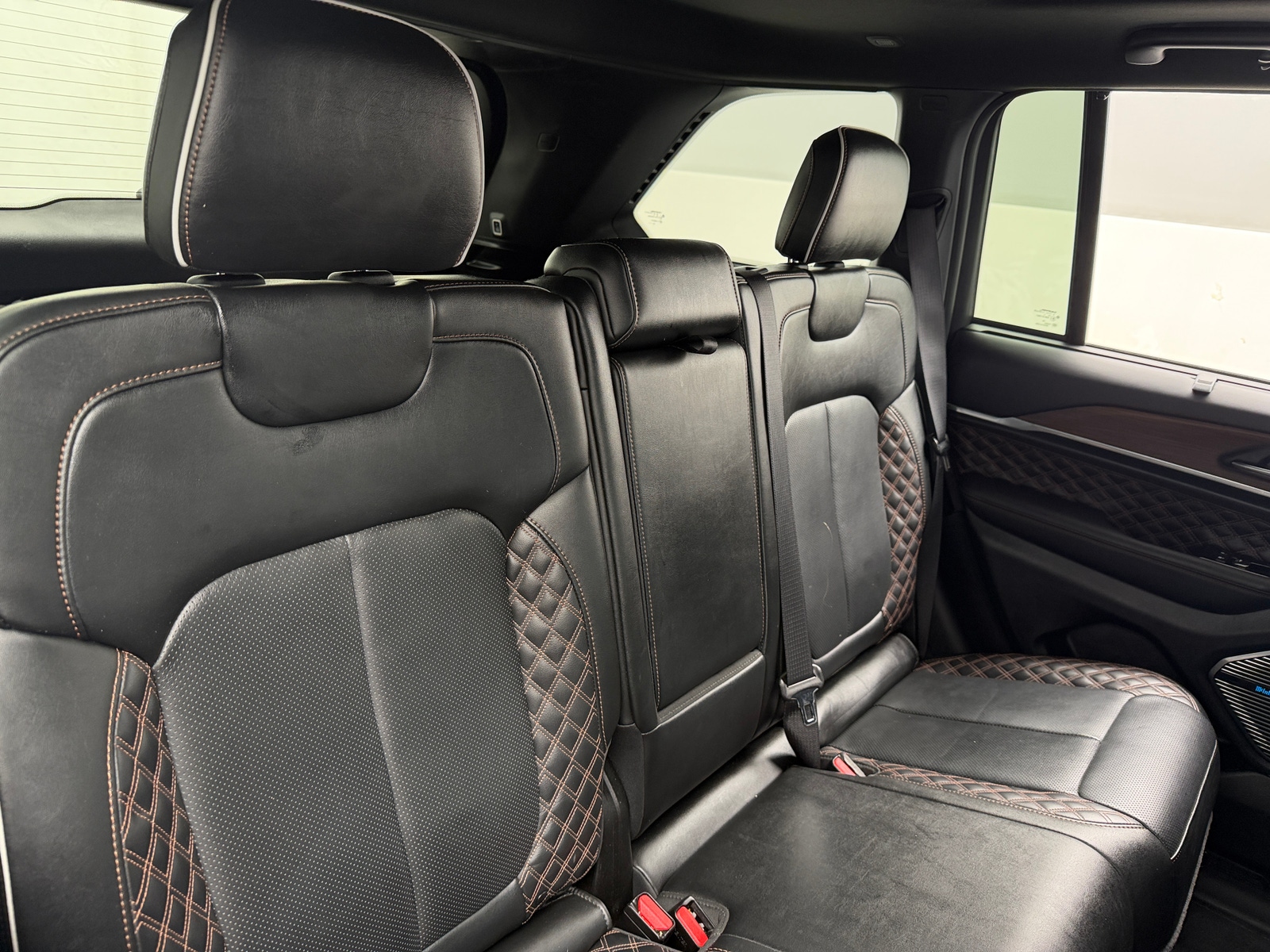 Thumbnail: 2022 Jeep Grand Cherokee - 5