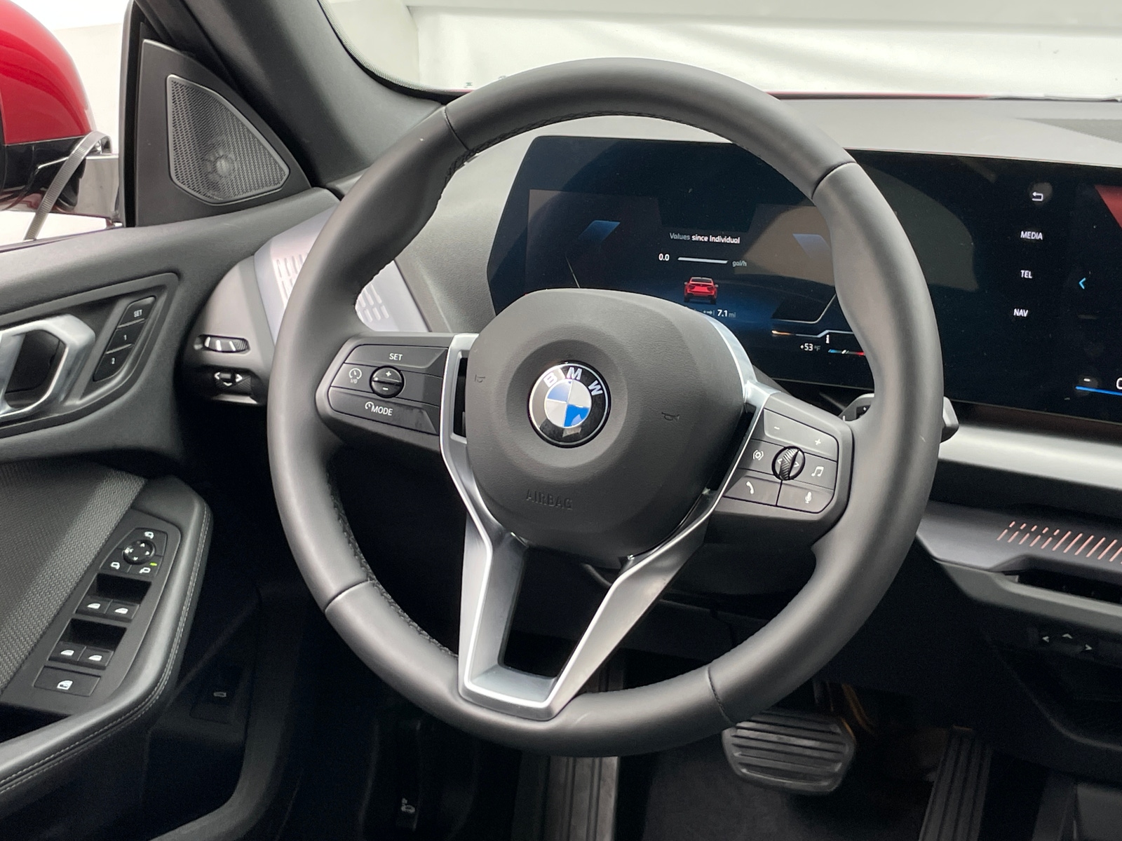 Thumbnail: 2025 BMW 2 Series - 4