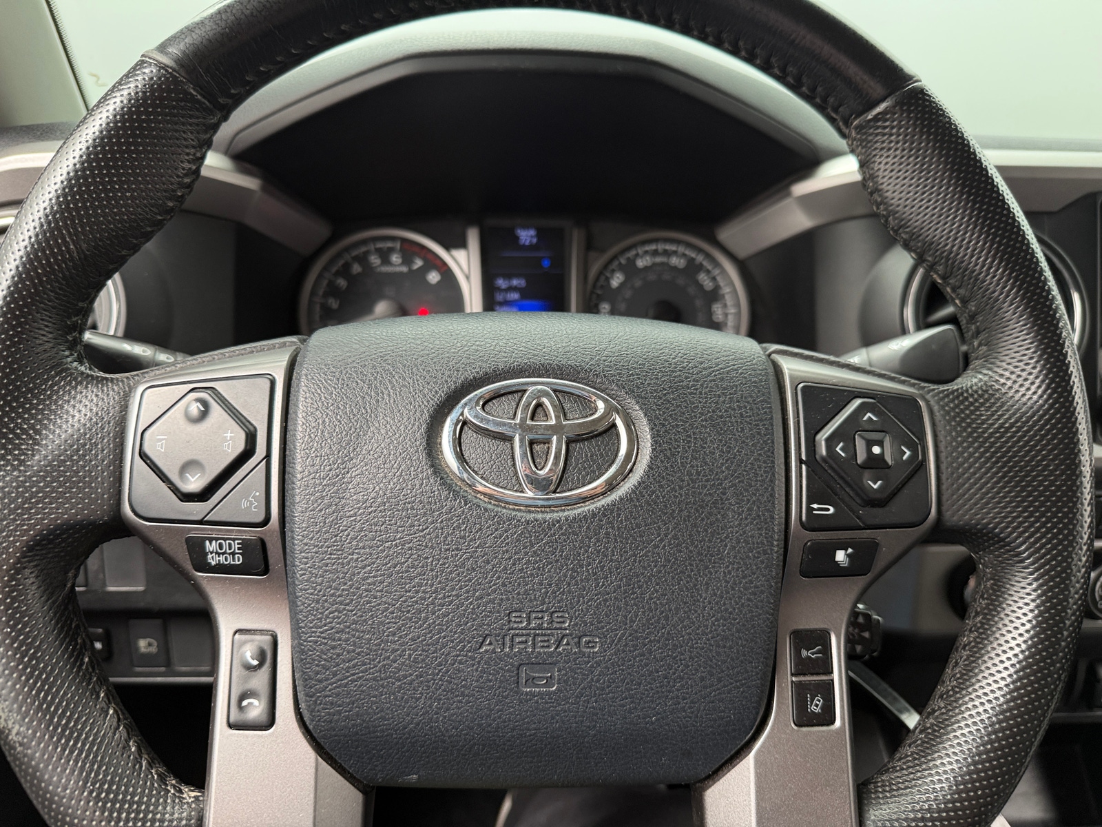Thumbnail: 2020 Toyota Tacoma - 5