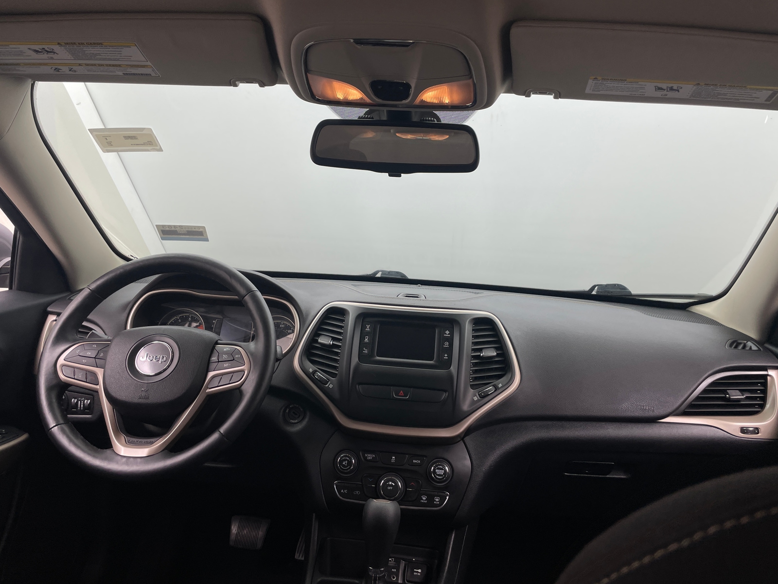 Thumbnail: 2017 Jeep Cherokee - 3