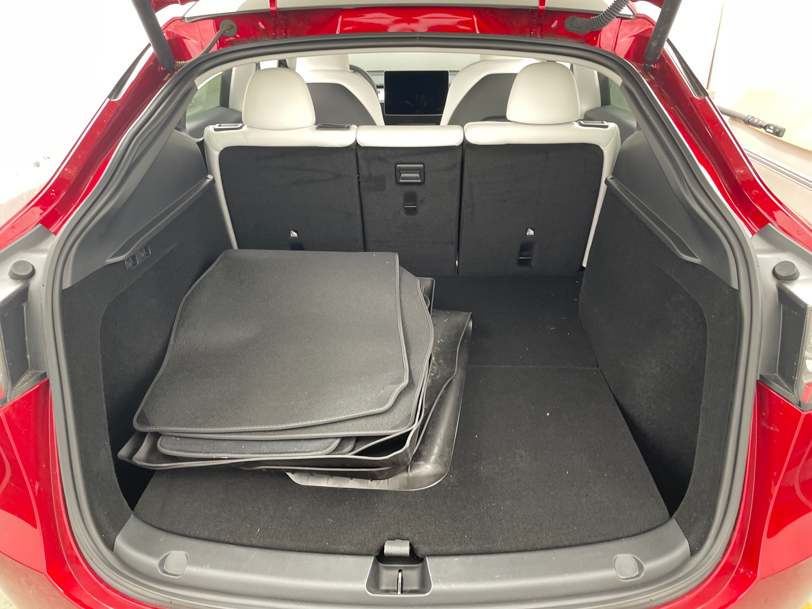 Thumbnail: 2024 Tesla Model Y - 6