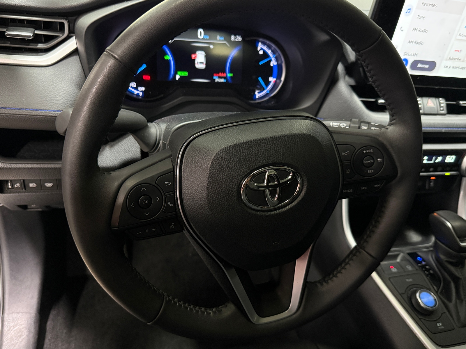 Thumbnail: 2024 Toyota RAV4 - 4