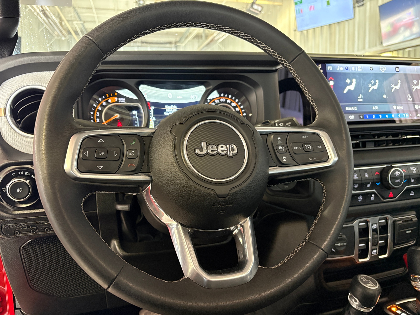 Thumbnail: 2025 Jeep Wrangler - 5
