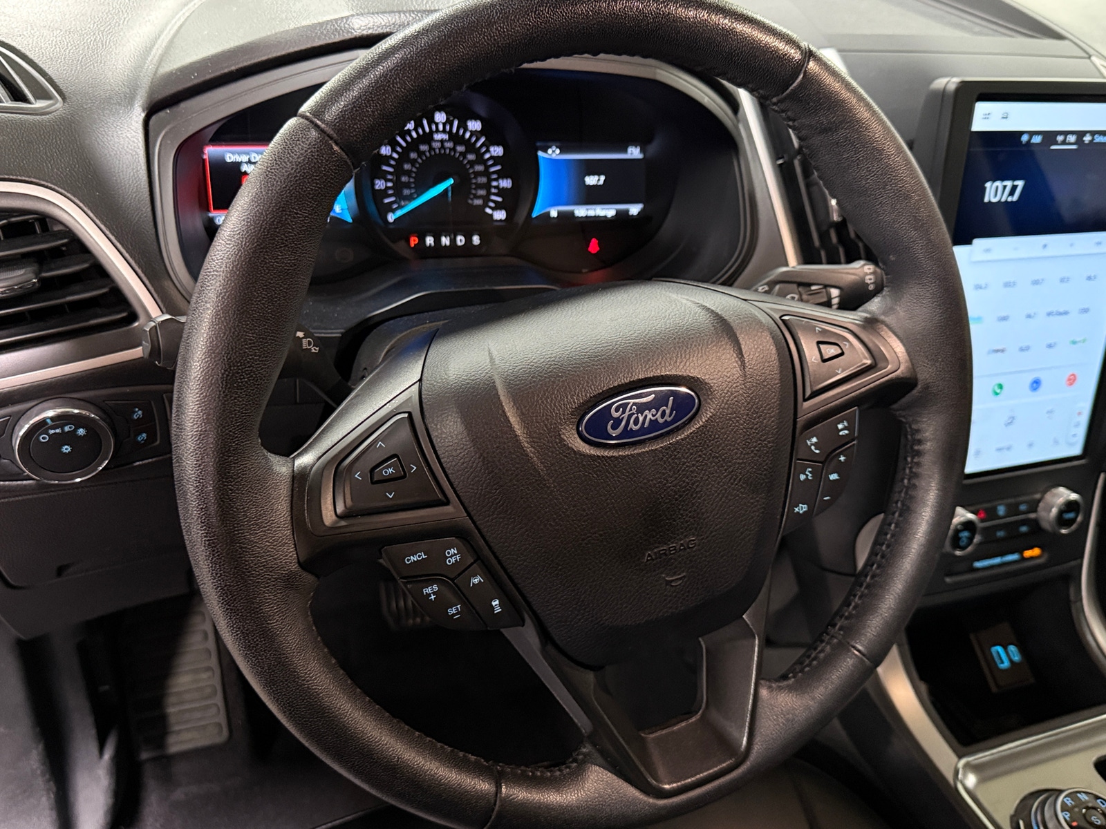 Thumbnail: 2022 Ford Edge - 4
