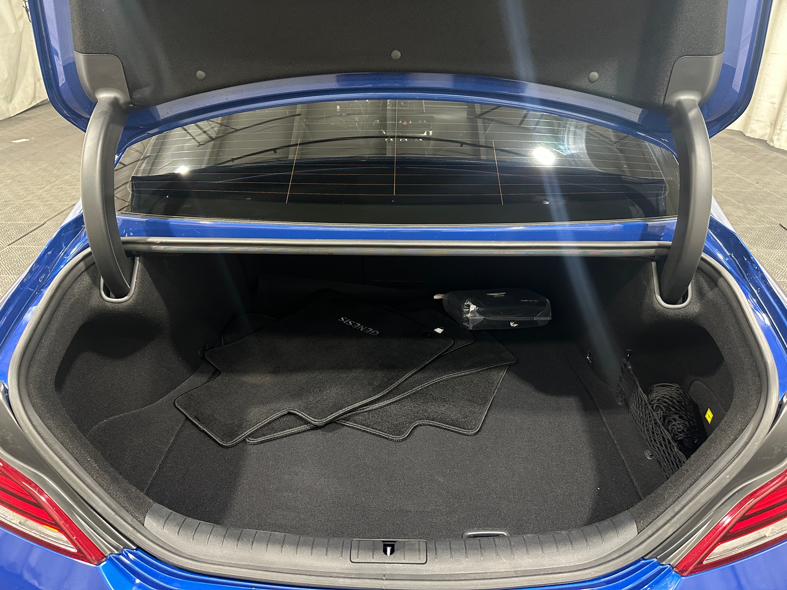 Thumbnail: 2019 Genesis G70 - 6