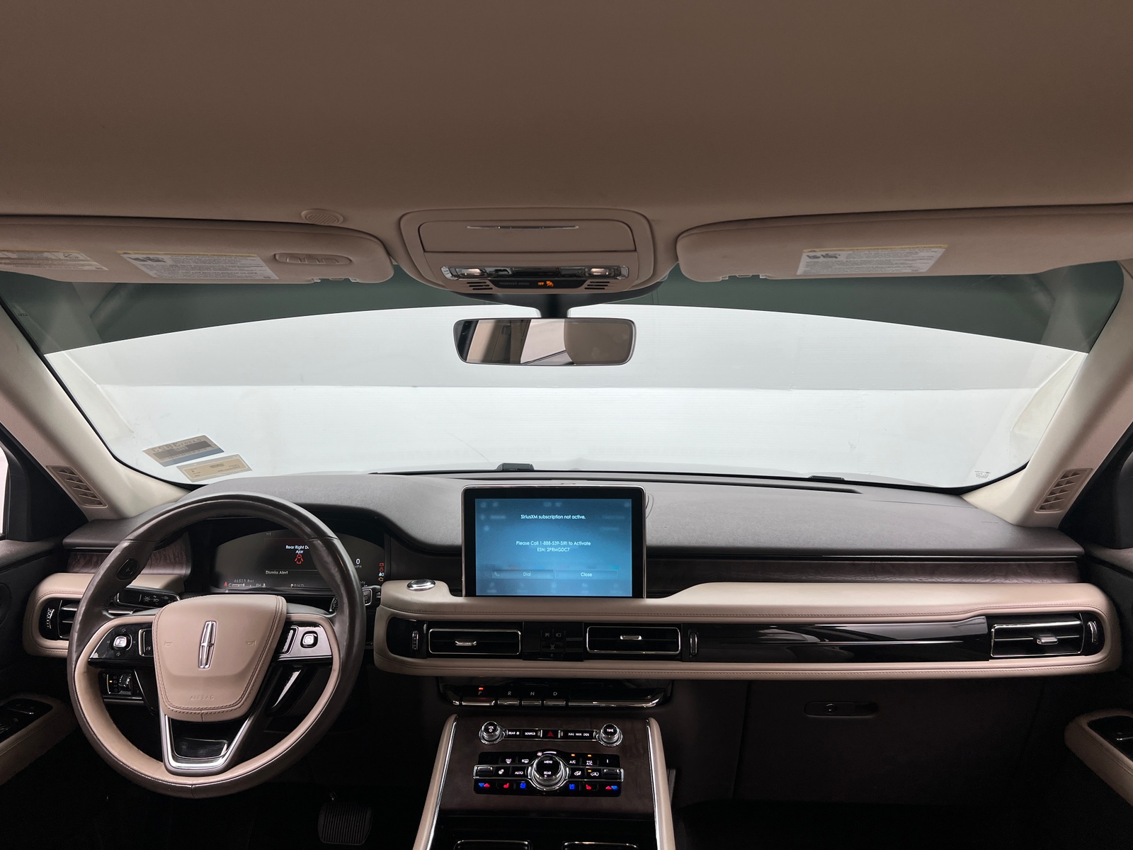 Thumbnail: 2020 Lincoln Aviator - 2