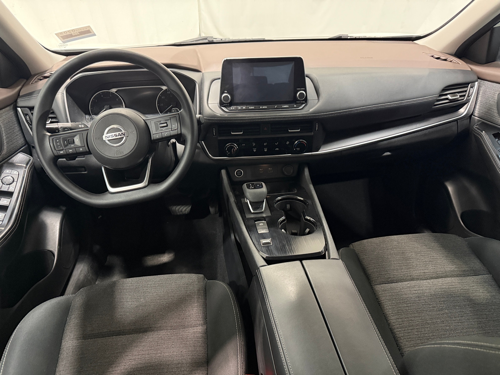 Thumbnail: 2021 Nissan Rogue - 3